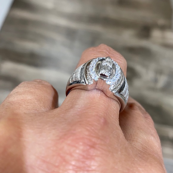 Sterling Silver Men's Catholic Virgin Mary Ring 10 - Picture 4 of 7